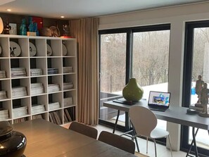 Dinning room with work station. (this desk can be used to expand table)