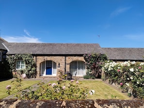 Rose Cottage - Exterior