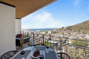 Condo - Image 1