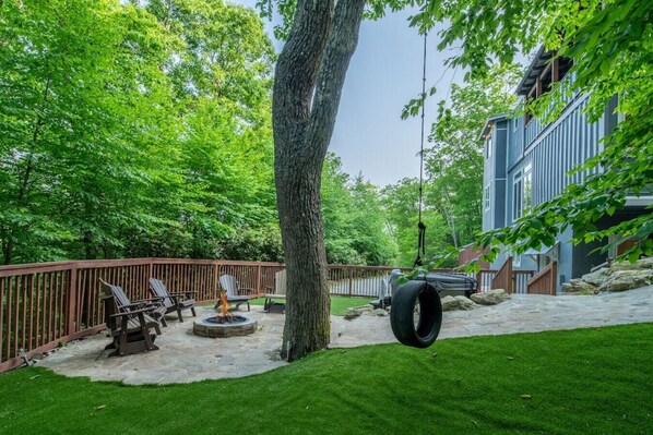 Another view of the backyard