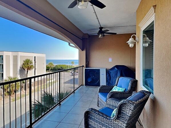 Balcony with ocean views!