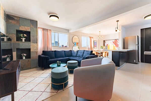 If you’re looking for comfort, convenience, and the feeling of a home away from home, this is the place!