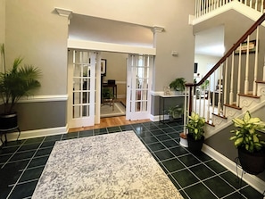 Beautiful, spacious 3-bedroom Cazenitah