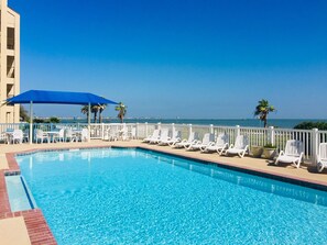 Large pool for all guests. Pool towels available in lobby.