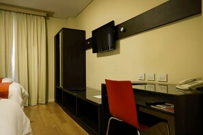 Room Amenity. Exact unit will be assigned upon arrival. Views, colors, and decor may vary.
