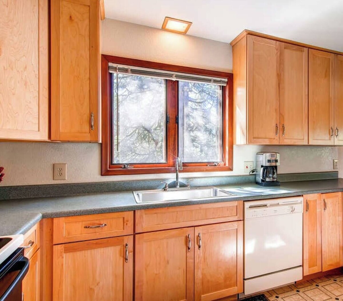 Paradise in Yosemite. NEW LISTING inside Yosemite PARK!!