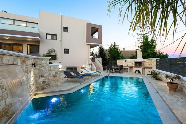 Pool area