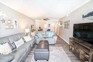 St. Augustine Beach Rentals Living Room