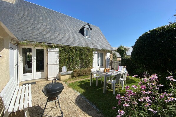 Extérieur maison de vacances [été]