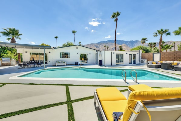 Palm Springs Vacation Rental | 3BR | 3BA | Step-Free Access | 1,520 Sq Ft