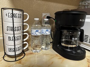 Kaffee und/oder Kaffeemaschine