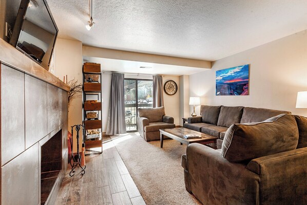 Living Room with Sleeper Sofa and Fireplace