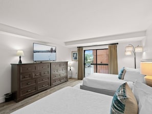2 Queen Beds