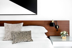 Unit with King bed. Exact unit will be assigned upon arrival. Views, colors, and decor may vary.