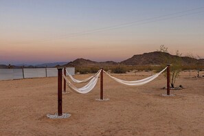 3 hammocks for stargazing or afternoon naps after long hikes in Joshua Tree National Park.