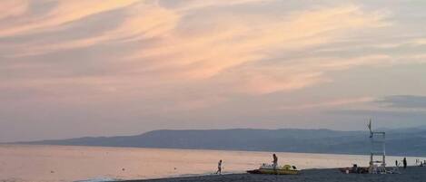 Meraviglioso tramonto alla spiaggia di Nova Siri 