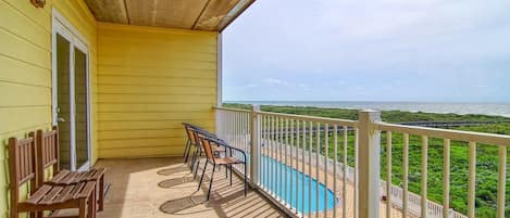 Private balcony with wonderful Gulf Views