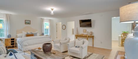 Cave Spring Vacation Rental | Studio | 1BA | 860 Sq Ft | Step-Free Access