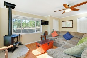 Living Room | Indoor Fireplace | Keyless Entry