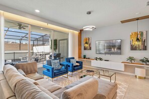 876 Paradise Drive (3).jpg