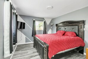 Indoors, Bed, Furniture, Bedroom, Home Decor