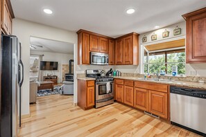 Indoors, Hardwood, Floor, Flooring, Kitchen