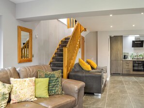 Open plan living space | Stoney Wall, Lonbyres, near Greenhead