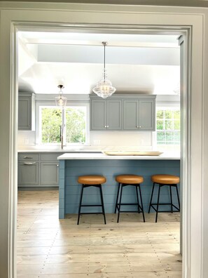 Kitchen Entry