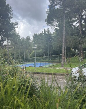 tennis court also at night