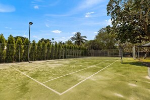Sport court