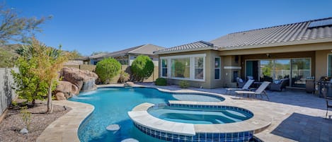 Goodyear Vacation Rental | 4BR | 3.5BA | 1 Half Step to Enter | 3,400 Sq Ft