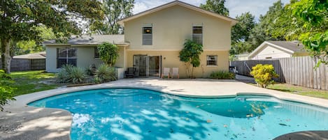 Tampa Vacation Rental | 5BR | 2.5BA | Stairs Required | 2,400 Sq Ft