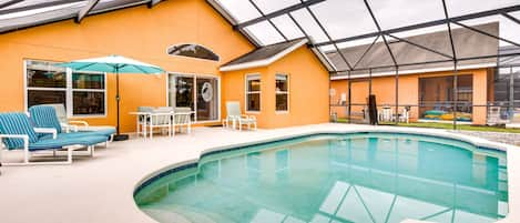 Davenport Vacation Rental | 3BR | 2BA | 1,481 Sq Ft | 1 Step to Enter