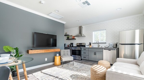 Stay entertained with a 50'' widescreen TV, Netflix, Amazon Prime Video, and board games for the perfect family night in.