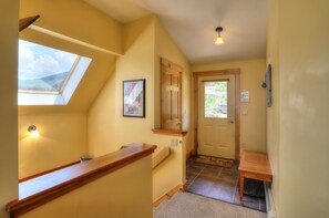 Entryway for ski gear
