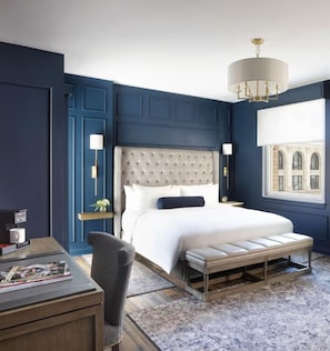 Unit with King size bed