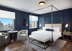 Unit with King size bed