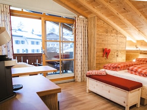 3) Ferienwohnung im Chalet Ahornwinkl 26 qm-So Wohnen Sie im Chalet im Ahornwinkl