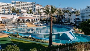 Outdoor Swimming pool