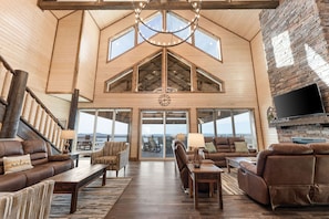 Large room with stunning view