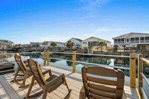 Private Deck