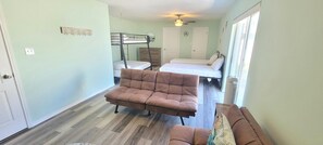 PropertyImg6