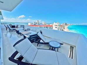 Penthouse 1 of 2 Terrace