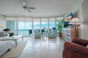 Caribe Resort B704 Living Room