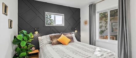 Main Level Bedroom With Smart TV- QUEEN BED