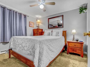 Queen size bed and bedroom