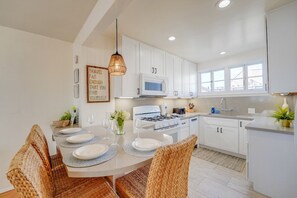 Welcome to Driftwood Getaway!