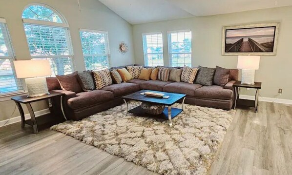 Cozy living room with a gorgeous view of the lake!