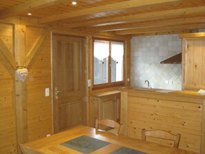 Isba-4-sejour-location-appartement-chalet-Les-Gets