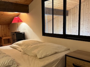 Ambre-chery-7-chambre-location-appartement-chalet-Les-Gets